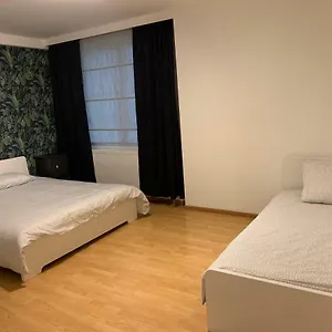https://anna-place-2.hotelsghent.com